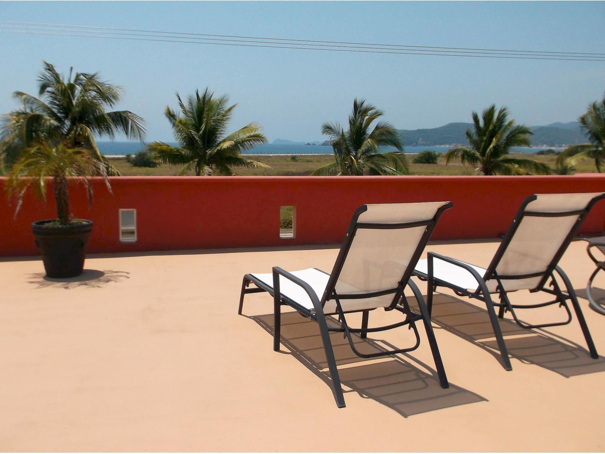 Hotel Casa Misifus Barra de Navidad Esterno foto
